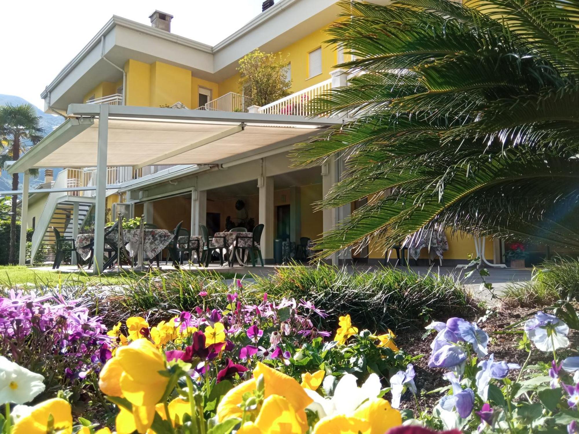 Hotel Garden Arco (Adults Only) Eksteriør billede